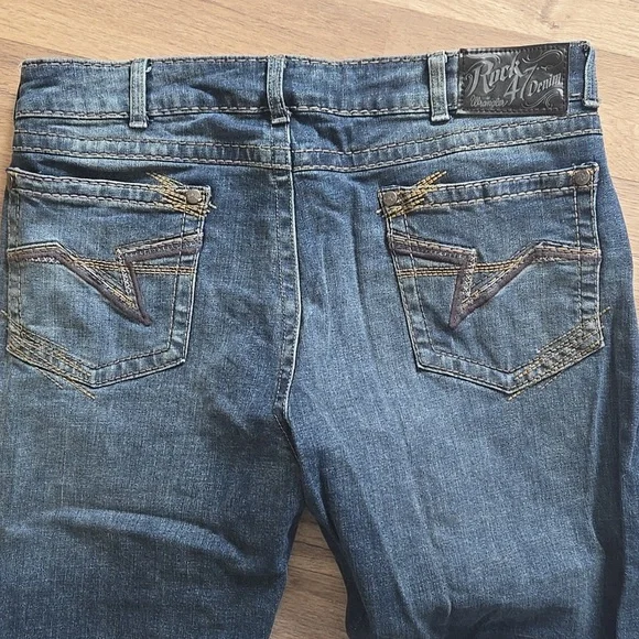 Bootcut Jeans - Picture 7 of 8